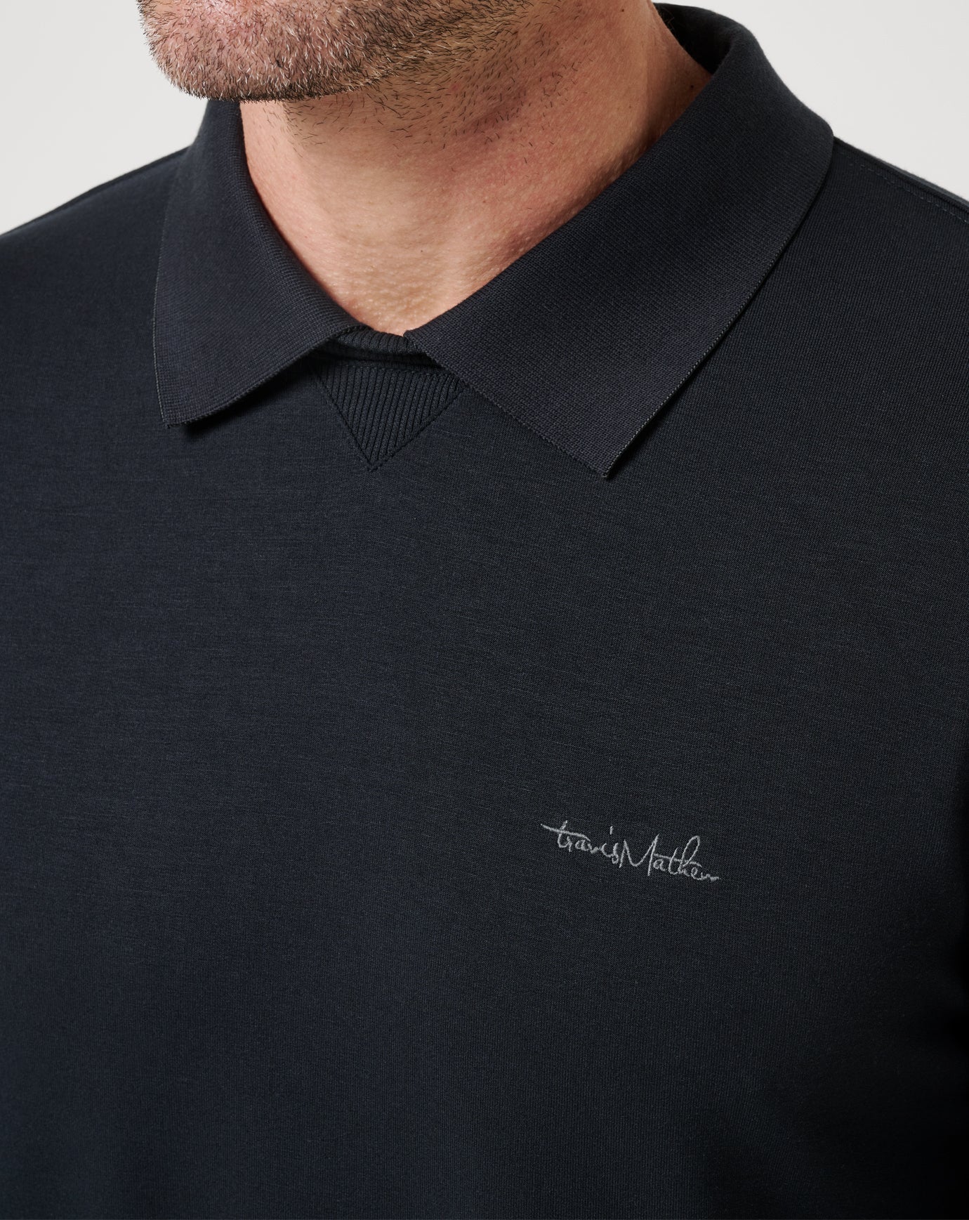 Amenities Collar Crew - Image 4