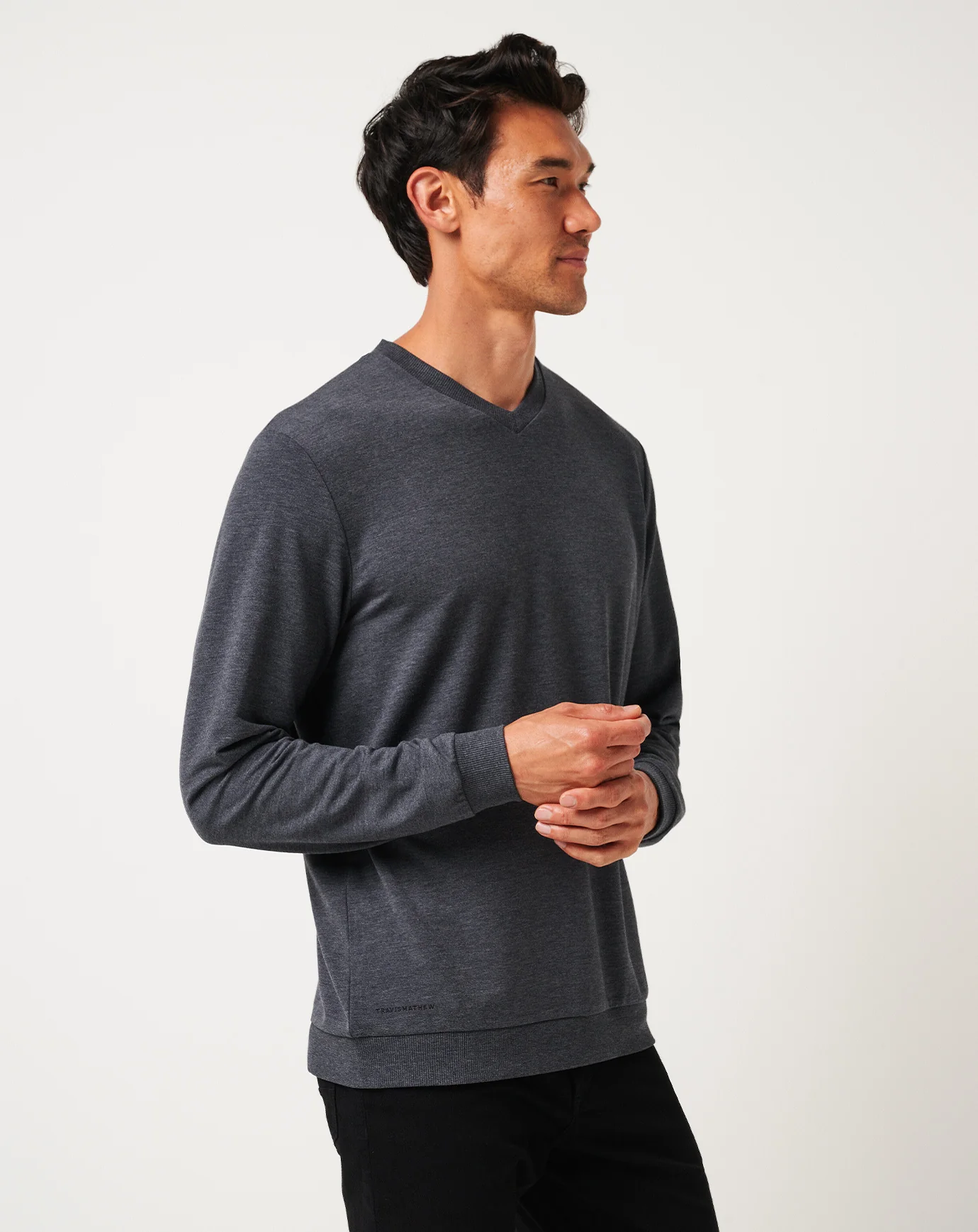 Amenities V-Neck Crew - Image 10