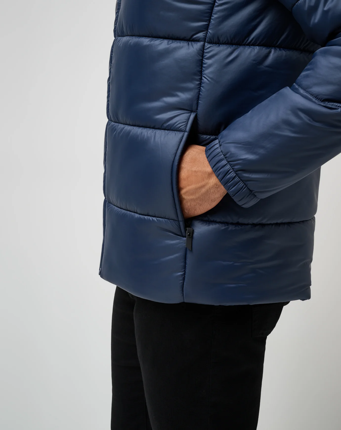 Aves Tech Puffer Jacket - Image 5