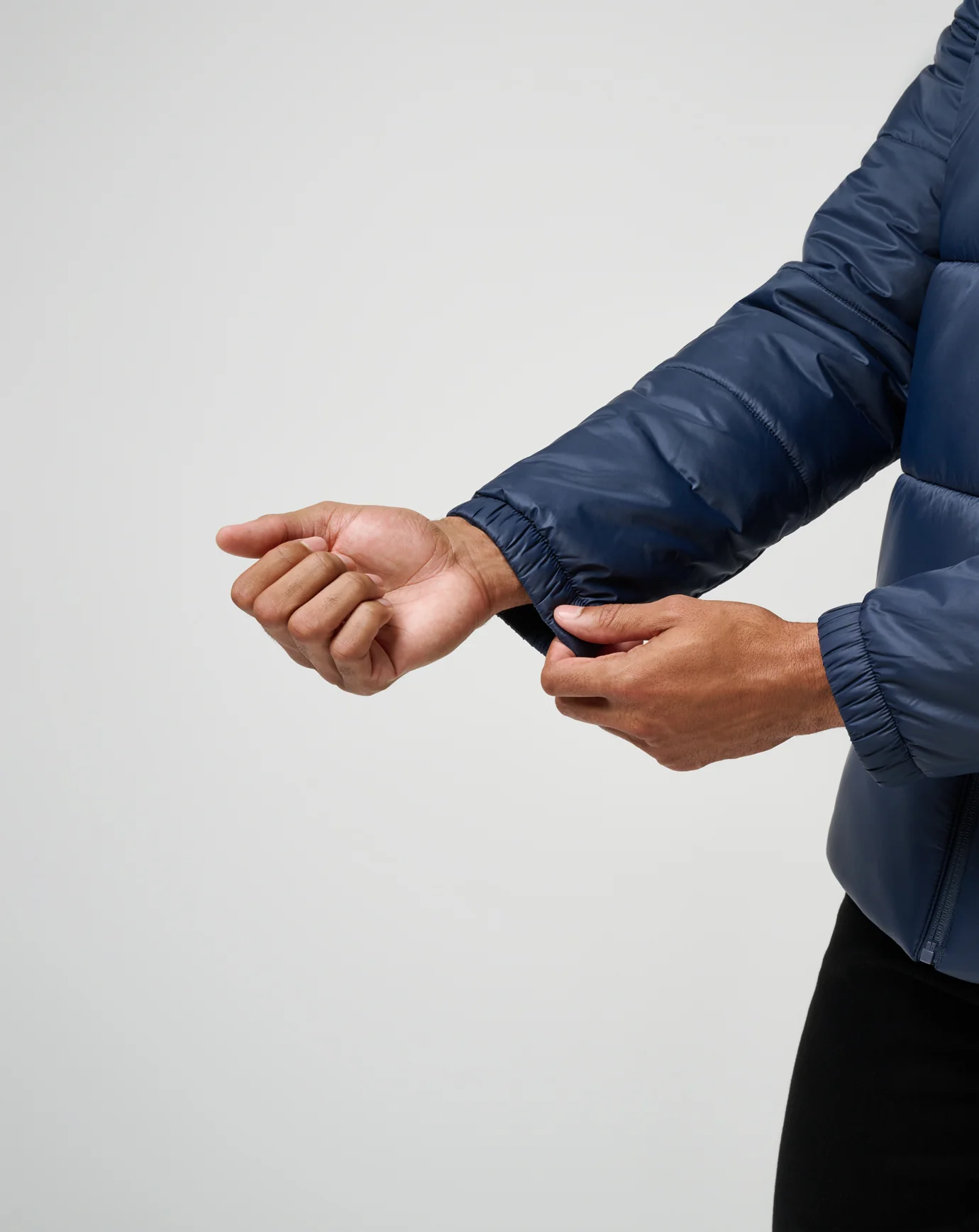 Aves Tech Puffer Jacket - Image 6