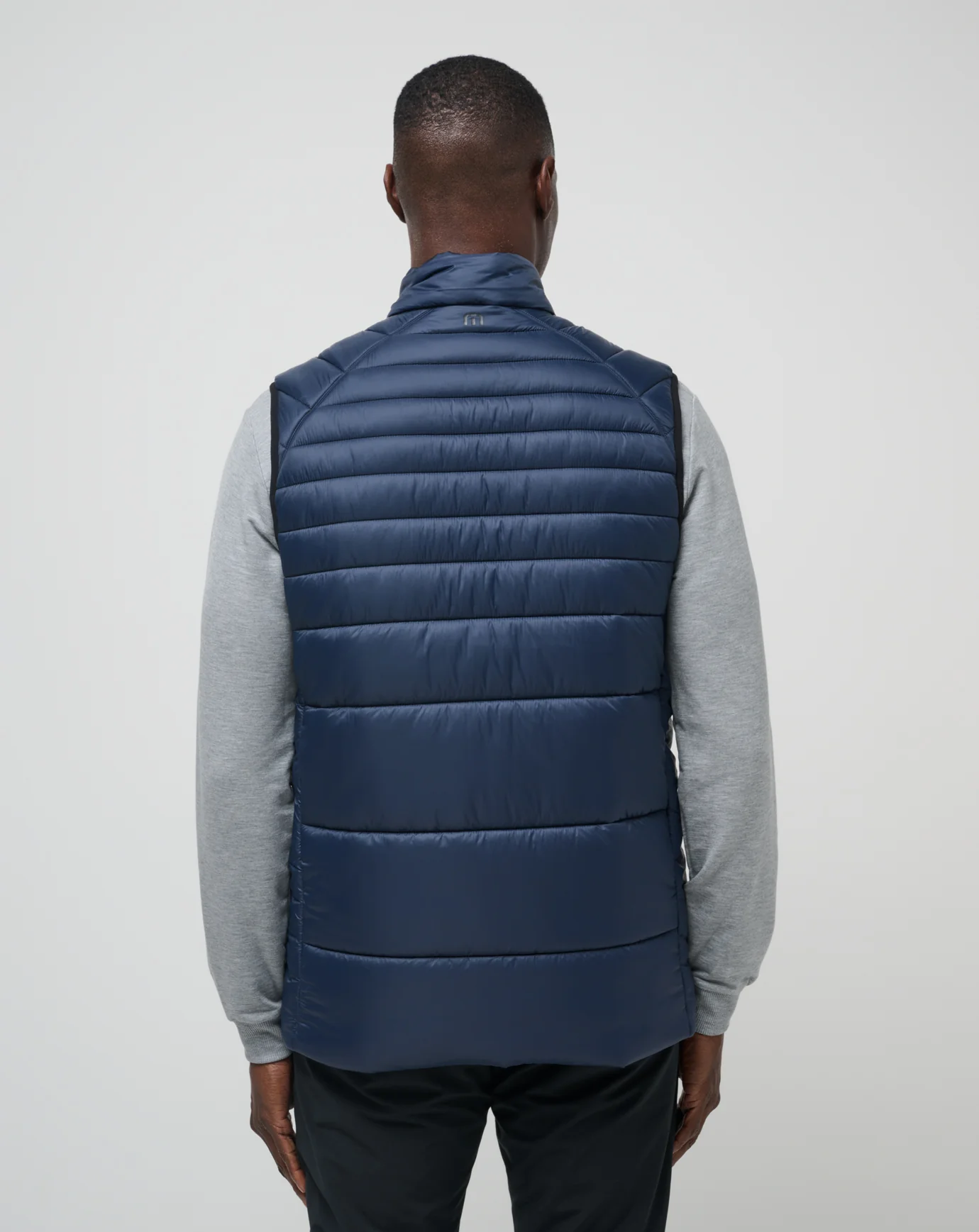 Aves Tech Puffer Vest - Image 3