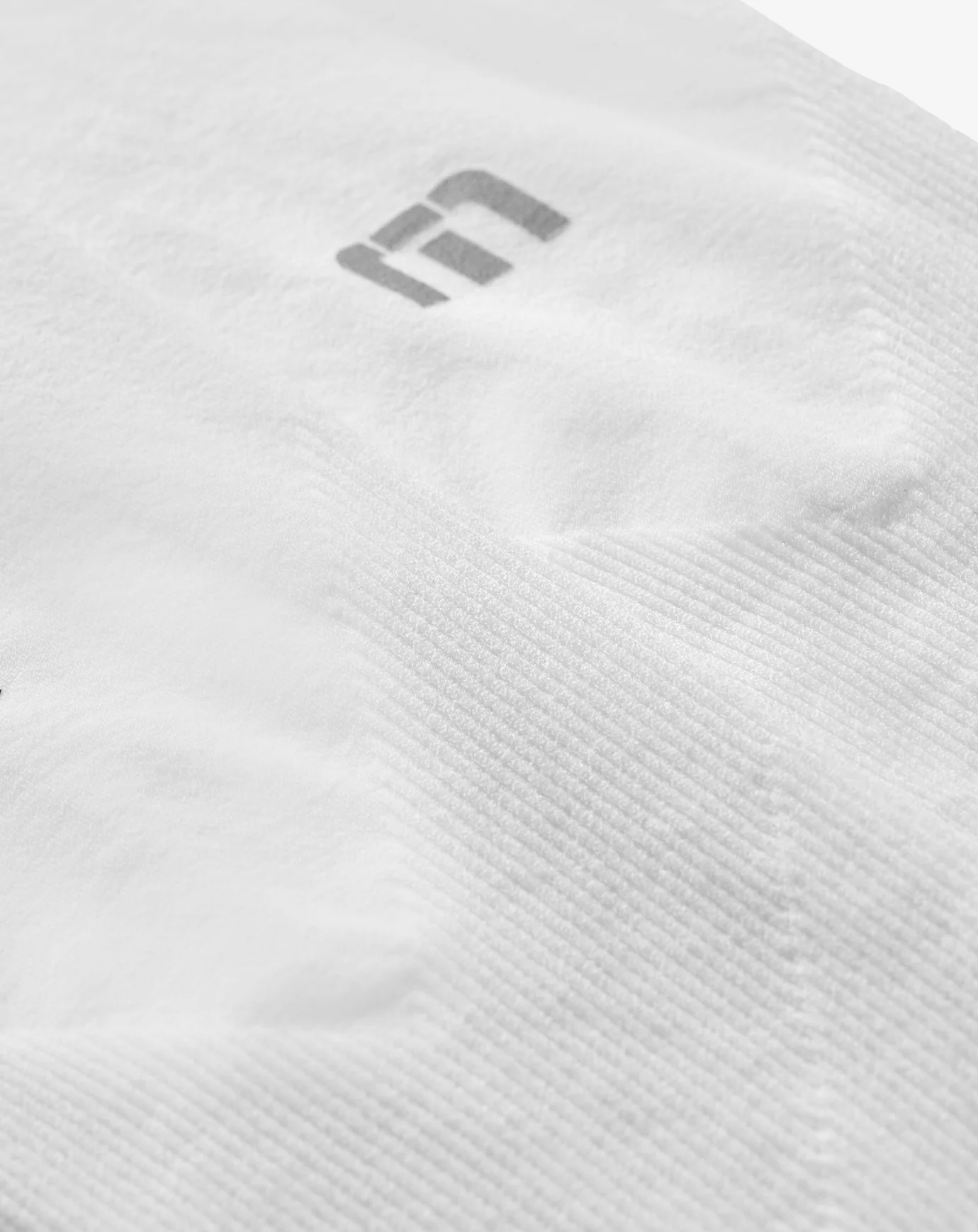 Complete Coverage Sleeve - Image 3