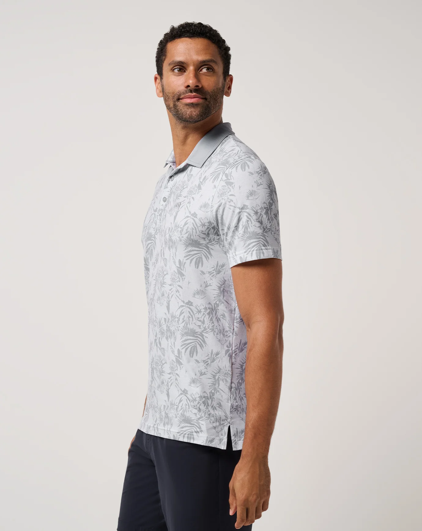 Featherweight Season Polo - Image 2