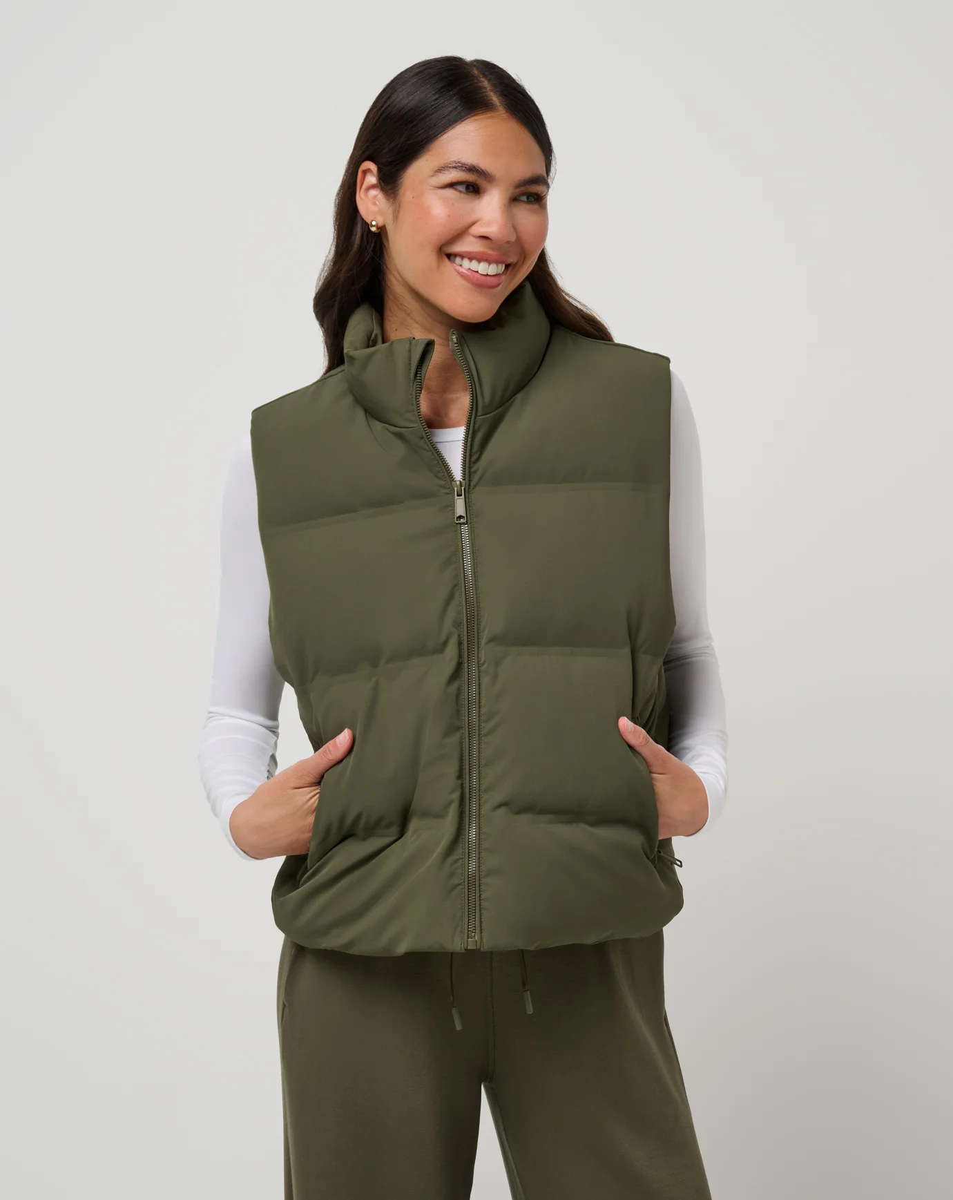 Moontide Bonded Puffer Vest - Image 9