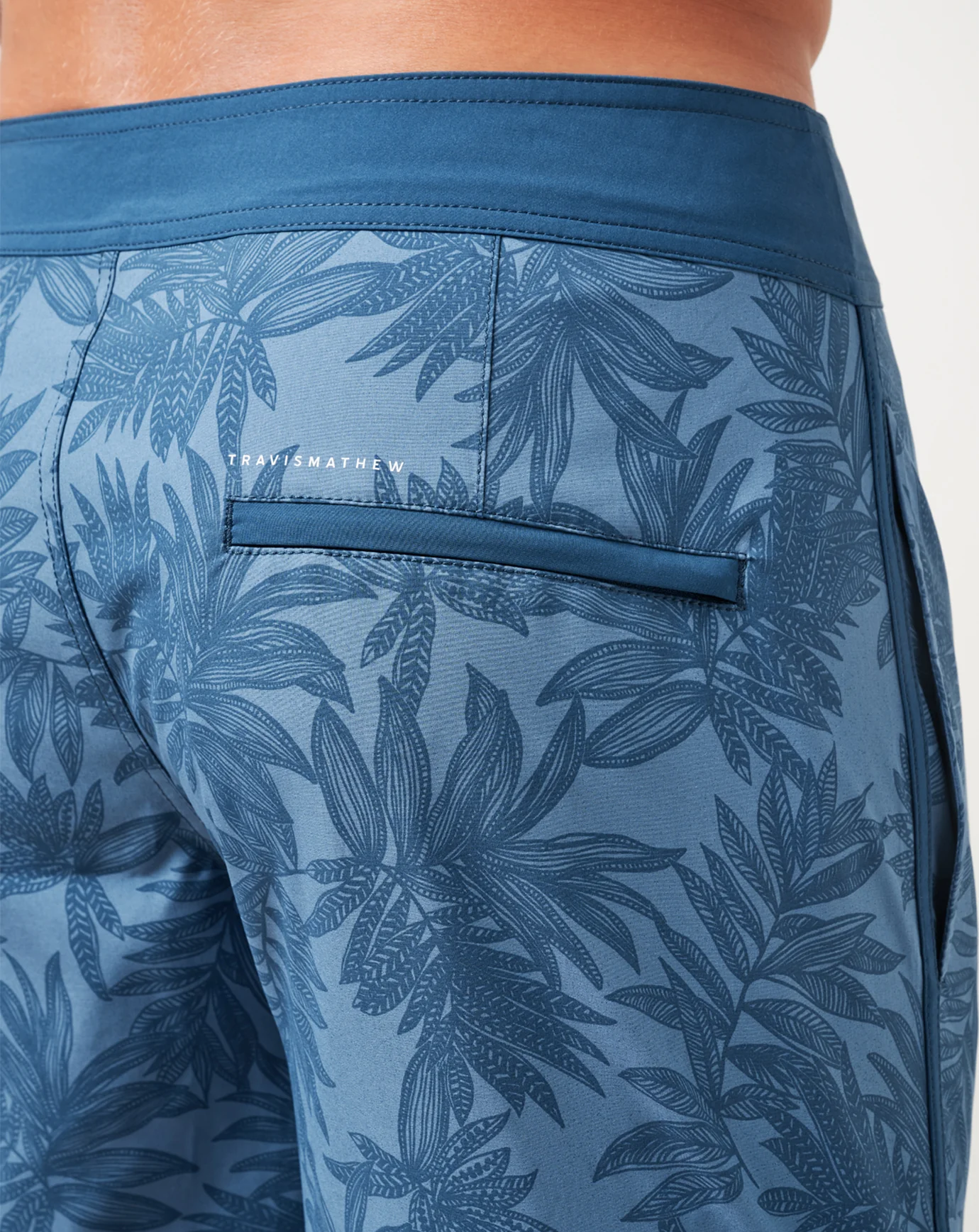 No Wake Zone Boardshort - Image 15