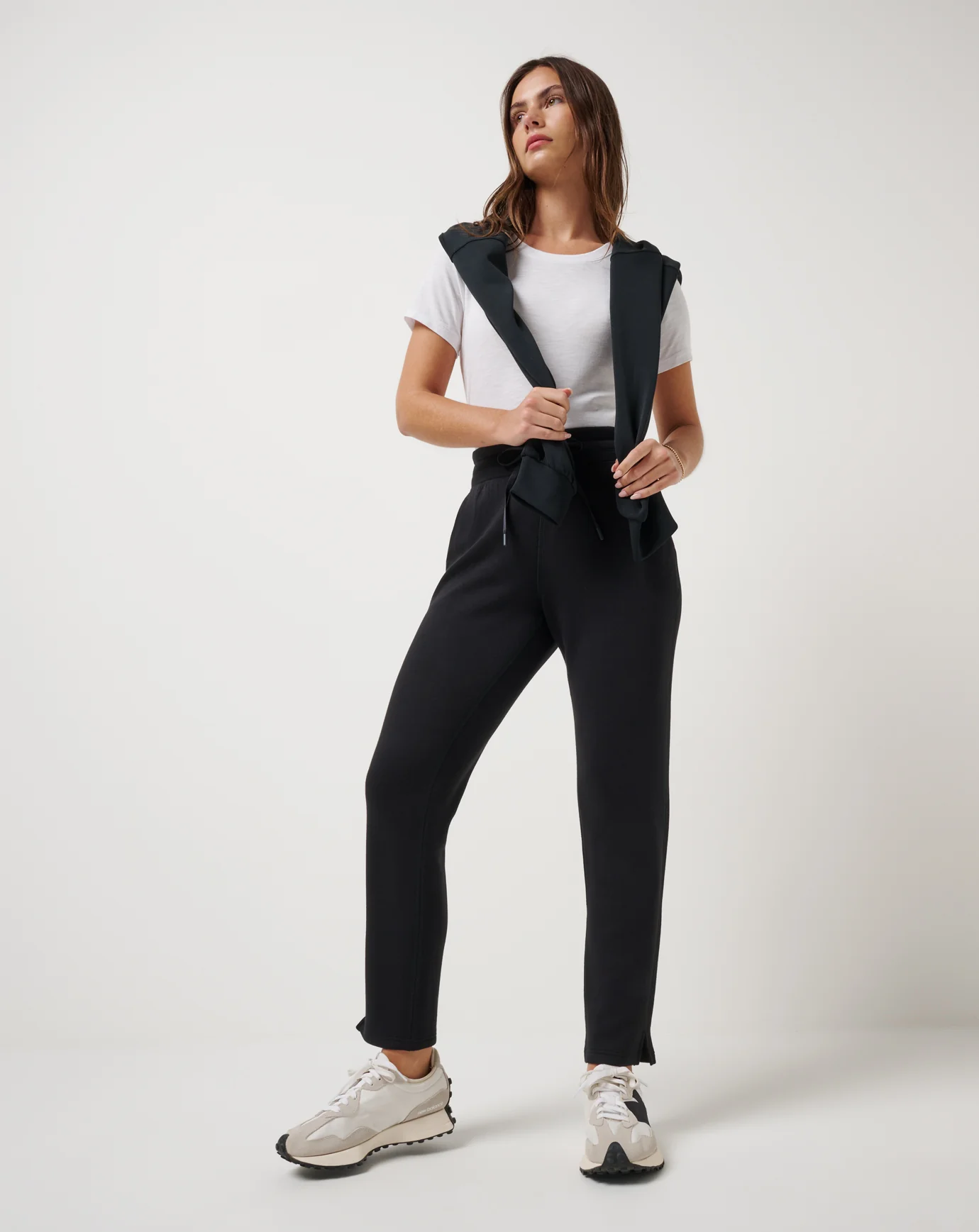 Skyloft Soft Ankle Pant - Image 4