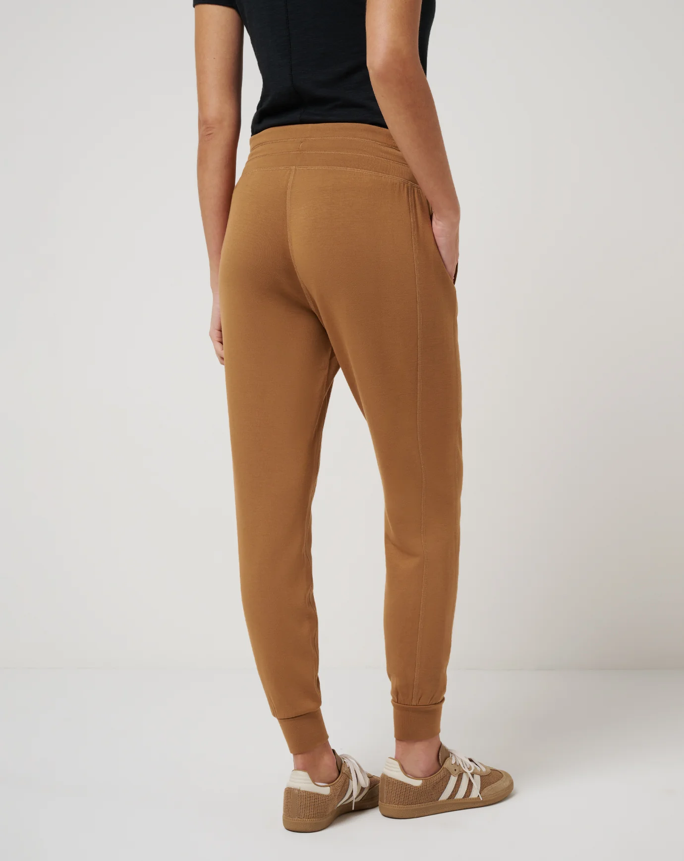 Skyloft Soft Jogger - Image 18