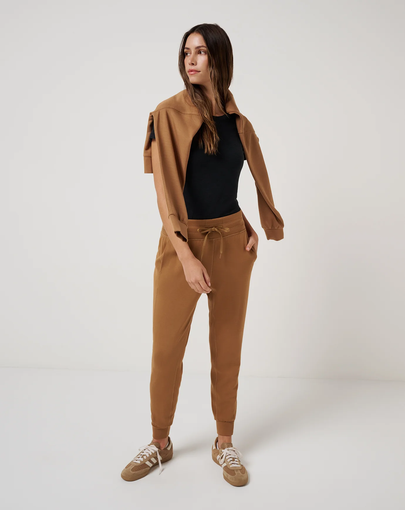 Skyloft Soft Jogger - Image 23