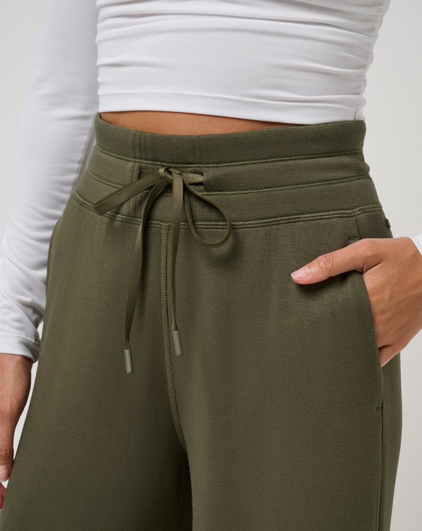Skyloft Soft Wide Leg Pant - Image 10