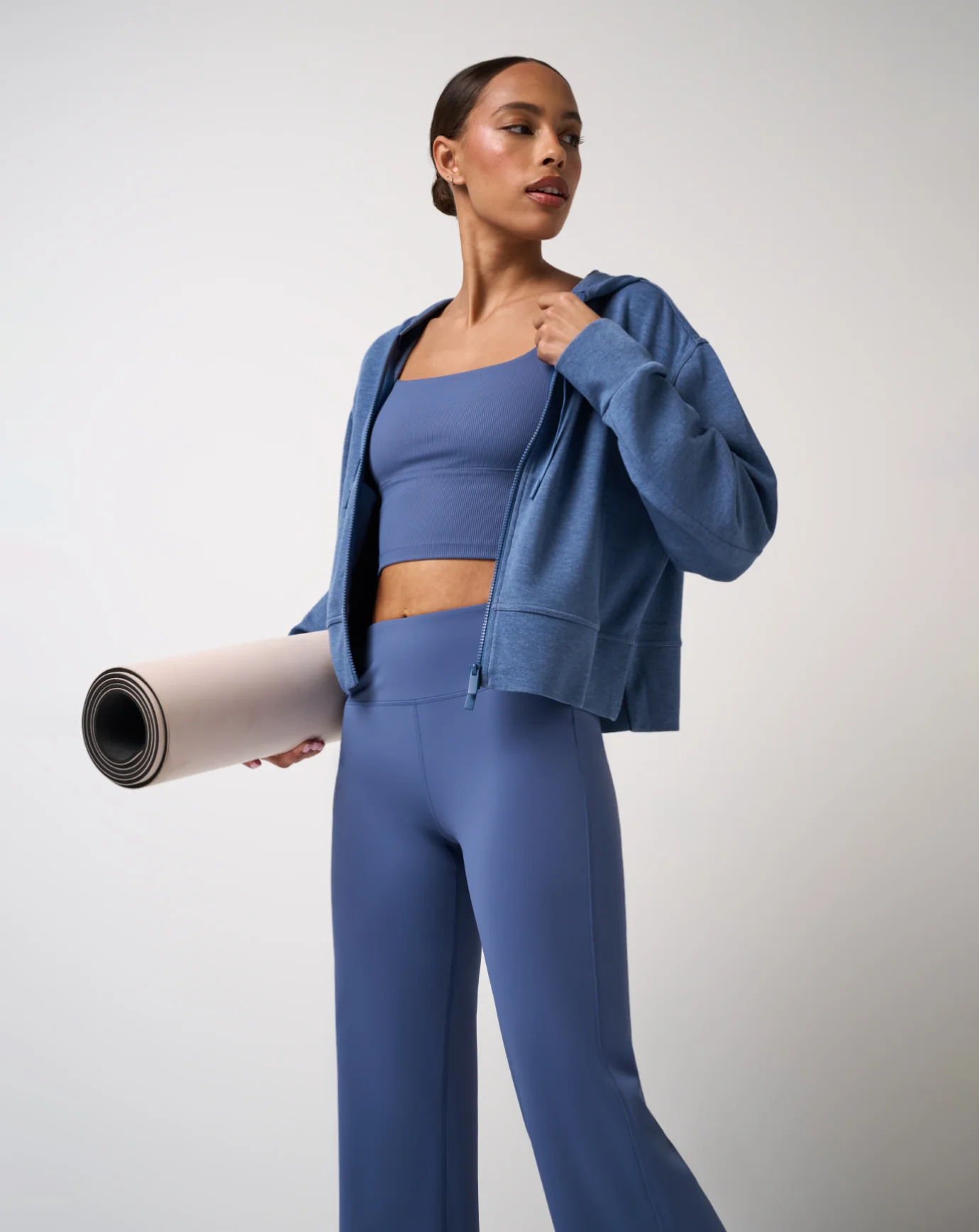 Skyloft Soft Zip Hood - Image 5