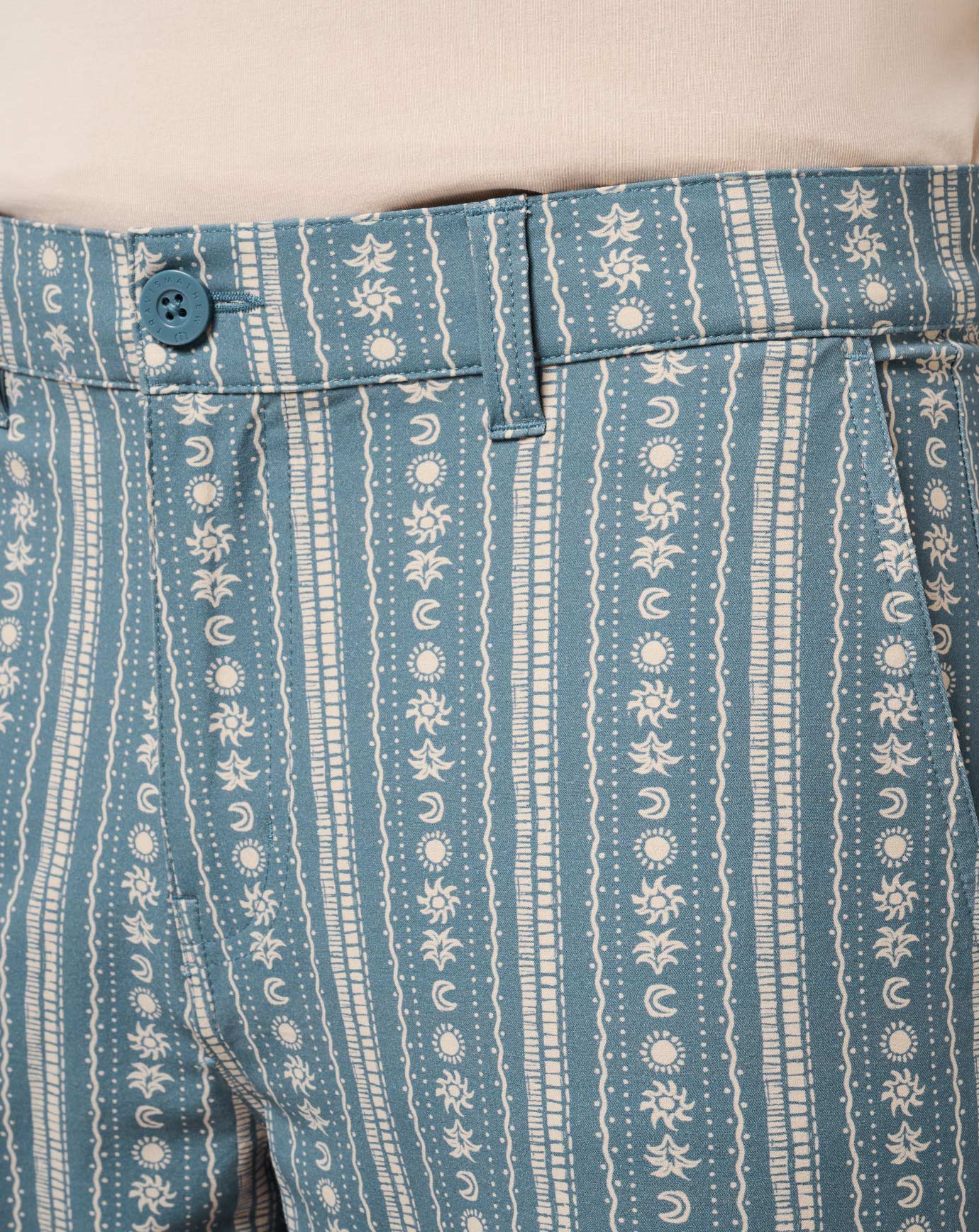 Tech Chino Print Short 8In - Image 4
