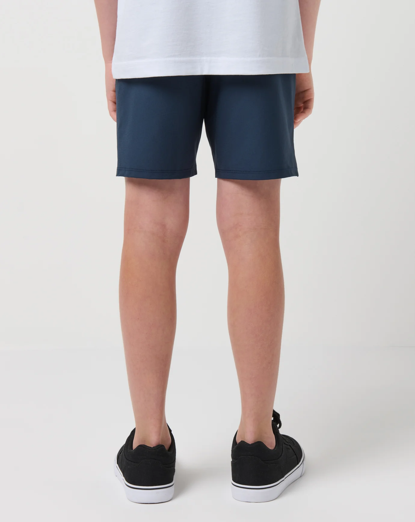 Wanderlust E-Waist Youth Short - Image 15